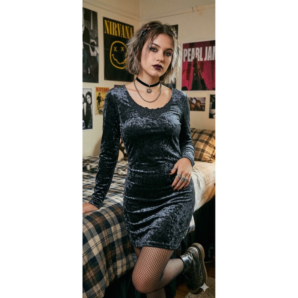 90s Mini Dress S-M Vintage Grunge Velvet Stretch Embroidered Whimsigoth Indie